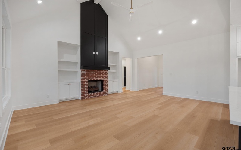 507 Artesian Meadow, Bullard, TX 75757, 4 Bedrooms Bedrooms, ,3 BathroomsBathrooms,Residential,For Sale,507 Artesian Meadow,0,25017037