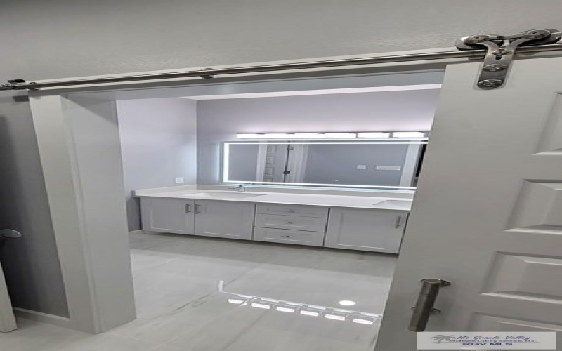 3107 BOCA CHICA BLVD. #1, BROWNSVILLE, TX 78520, 3 Bedrooms Bedrooms, ,2 BathroomsBathrooms,Residential,For Sale,3107 BOCA CHICA BLVD.,0,29770191