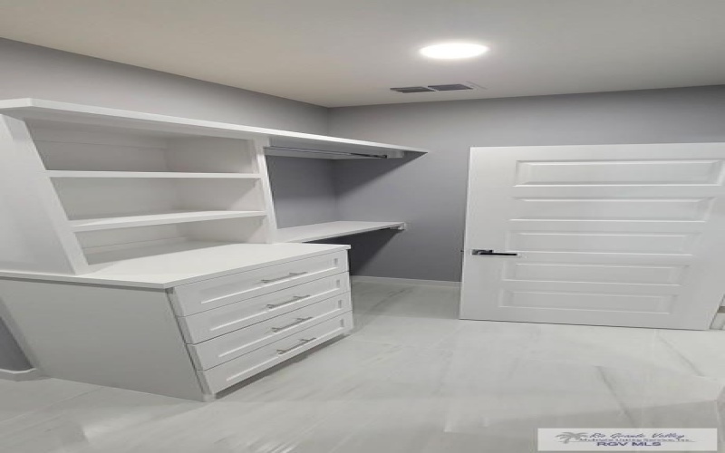 3107 BOCA CHICA BLVD. #1, BROWNSVILLE, TX 78520, 3 Bedrooms Bedrooms, ,2 BathroomsBathrooms,Residential,For Sale,3107 BOCA CHICA BLVD.,0,29770191