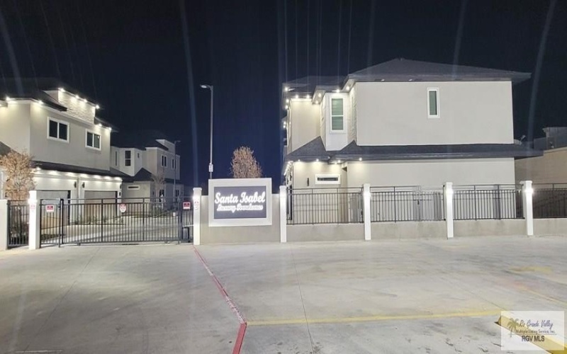 3107 BOCA CHICA BLVD. #1, BROWNSVILLE, TX 78520, 3 Bedrooms Bedrooms, ,2 BathroomsBathrooms,Residential,For Sale,3107 BOCA CHICA BLVD.,0,29770191