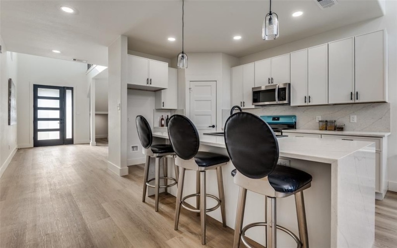 1409 Doyle Avenue, Dallas, TX 75203, 3 Habitaciones Habitaciones , ,3 BañosBaños,Residential,En Venta,1409 Doyle Avenue,0,21111825