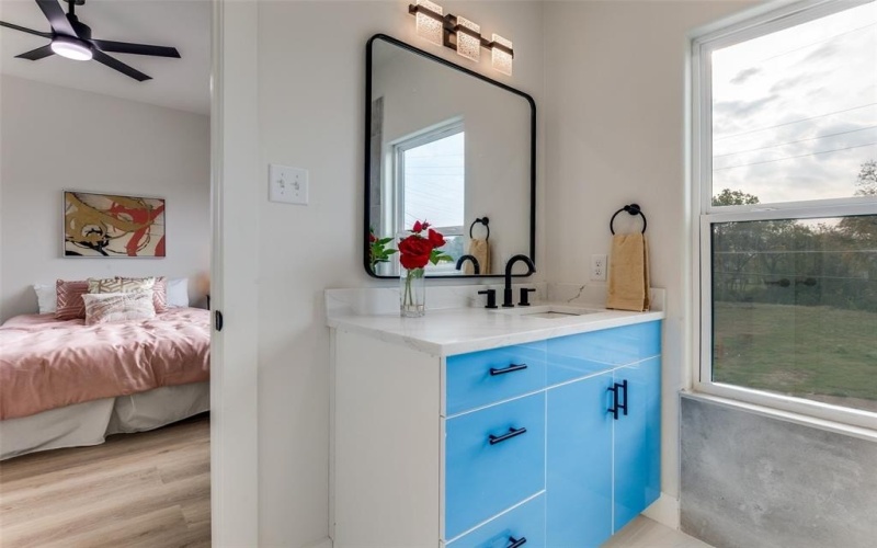 1409 Doyle Avenue, Dallas, TX 75203, 3 Habitaciones Habitaciones , ,3 BañosBaños,Residential,En Venta,1409 Doyle Avenue,0,21111825