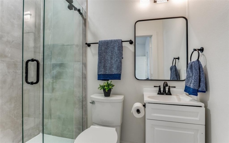 1409 Doyle Avenue, Dallas, TX 75203, 3 Habitaciones Habitaciones , ,3 BañosBaños,Residential,En Venta,1409 Doyle Avenue,0,21111825