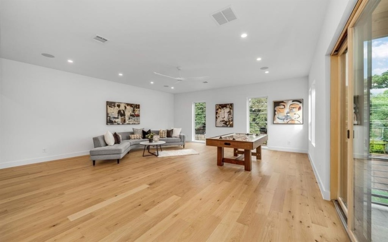 3739 Royal Lane, Dallas, TX 75229, 5 Bedrooms Bedrooms, ,6 BathroomsBathrooms,Residential,For Sale,3739 Royal Lane,0,21116474