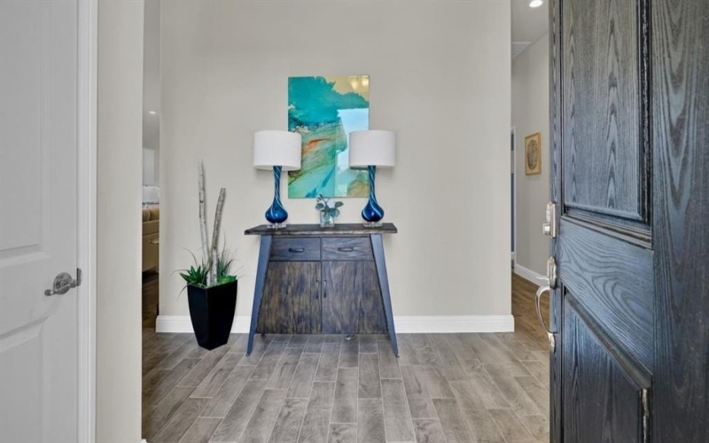 10408 SUNSET SHORE Drive, Grand Prairie, TX 76065, 4 Habitaciones Habitaciones , ,2 BañosBaños,Residential,En Venta,10408 SUNSET SHORE Drive,0,21118206