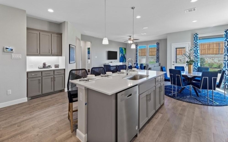 2600 GOLDFINCH Drive, Denton, TX 76205, 4 Habitaciones Habitaciones , ,2 BañosBaños,Residential,En Venta,2600 GOLDFINCH Drive,0,21118391