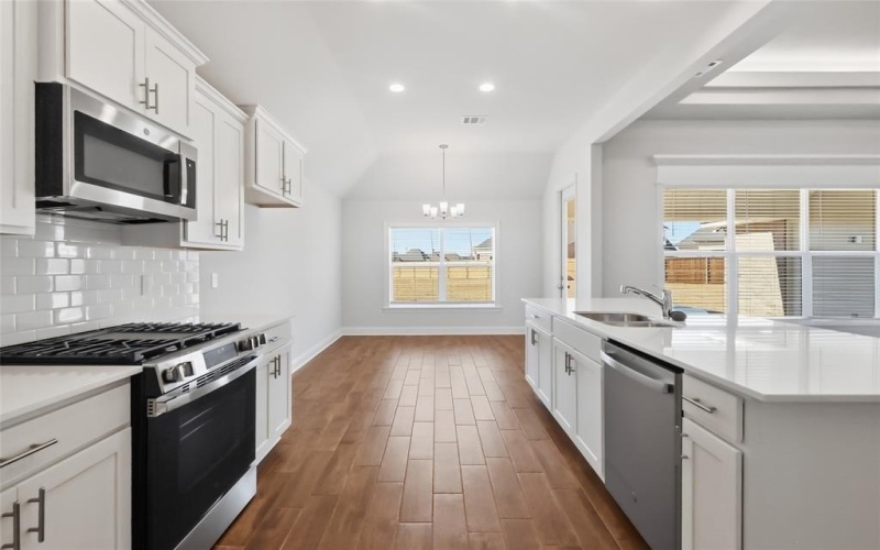 314 Prien Lake Loop, Bossier City, LA 71111, 4 Habitaciones Habitaciones , ,2 BañosBaños,Residential,En Venta,314 Prien Lake Loop,0,21119128