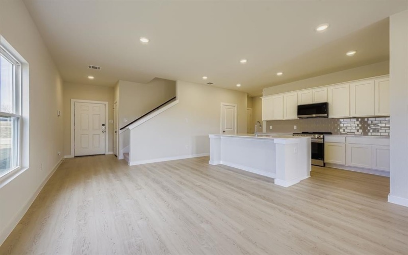 1052 Miraverde Trail, Crowley, TX 76036, 4 Bedrooms Bedrooms, ,2 BathroomsBathrooms,Residential,For Sale,1052 Miraverde Trail,0,21119138