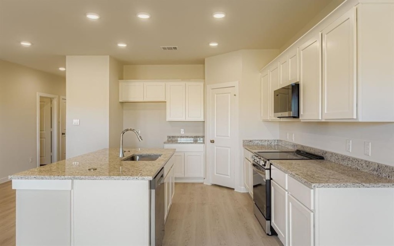 461 Suffolk Drive, Ferris, TX 75125, 3 Bedrooms Bedrooms, ,2 BathroomsBathrooms,Residential,For Sale,461 Suffolk Drive,0,21119142