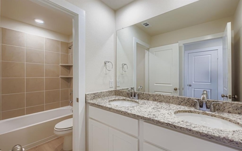 465 Suffolk Drive, Ferris, TX 75125, 4 Bedrooms Bedrooms, ,2 BathroomsBathrooms,Residential,For Sale,465 Suffolk Drive,0,21119147