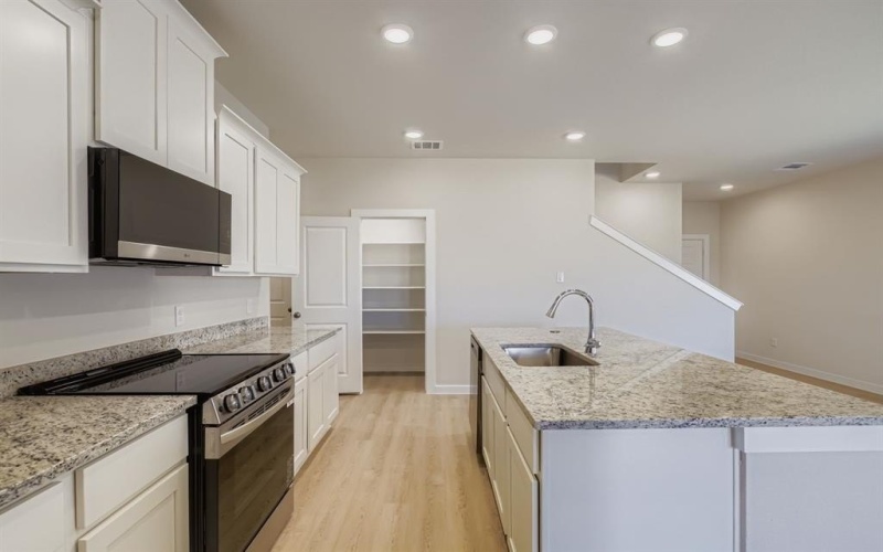 465 Suffolk Drive, Ferris, TX 75125, 4 Bedrooms Bedrooms, ,2 BathroomsBathrooms,Residential,For Sale,465 Suffolk Drive,0,21119147