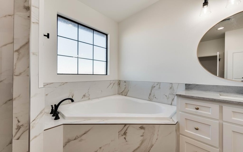 1813 N County Rd 1112, Midland, TX 79706, 4 Bedrooms Bedrooms, ,3 BathroomsBathrooms,Residential,For Sale,1813 N County Rd 1112,0,50087042