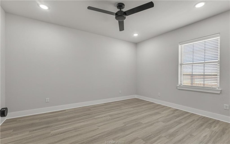 4042 Gunner Trail, College Station, TX 77845, 4 Bedrooms Bedrooms, ,5 BathroomsBathrooms,Residential,For Sale,4042 Gunner Trail,0,25012318