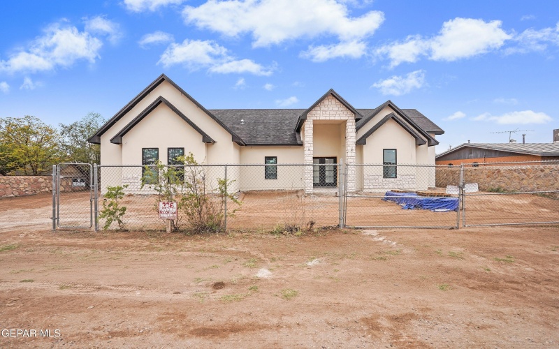 236 Nooch Road, Socorro, TX 79927, 4 Bedrooms Bedrooms, ,3 BathroomsBathrooms,Residential,For Sale,236 Nooch Road,0,934135