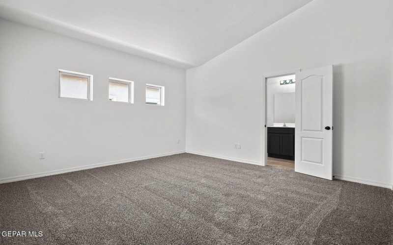 14329 Bill Lazor Parkway, El Paso, TX 79928, 4 Bedrooms Bedrooms, ,2 BathroomsBathrooms,Residential,For Sale,14329 Bill Lazor Parkway,0,934157