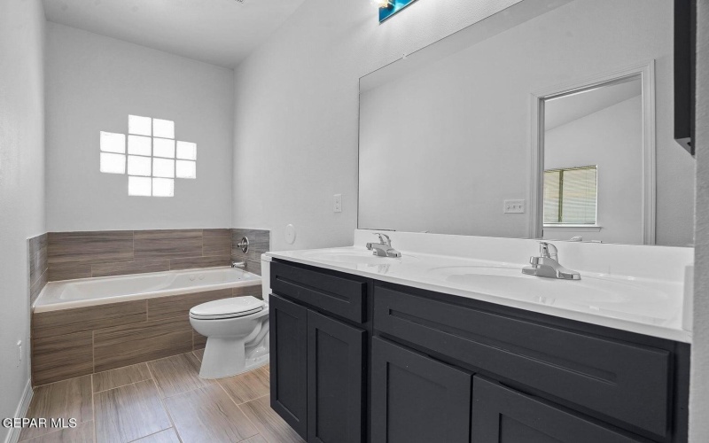 14329 Bill Lazor Parkway, El Paso, TX 79928, 4 Bedrooms Bedrooms, ,2 BathroomsBathrooms,Residential,For Sale,14329 Bill Lazor Parkway,0,934157