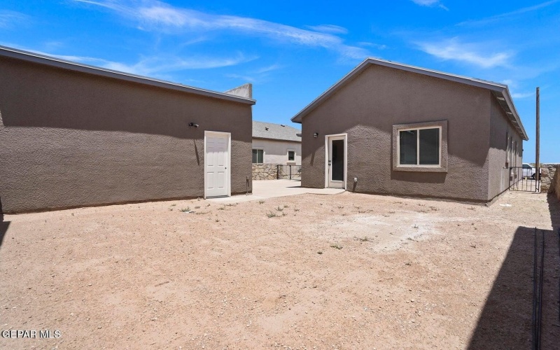 14329 Bill Lazor Parkway, El Paso, TX 79928, 4 Bedrooms Bedrooms, ,2 BathroomsBathrooms,Residential,For Sale,14329 Bill Lazor Parkway,0,934157