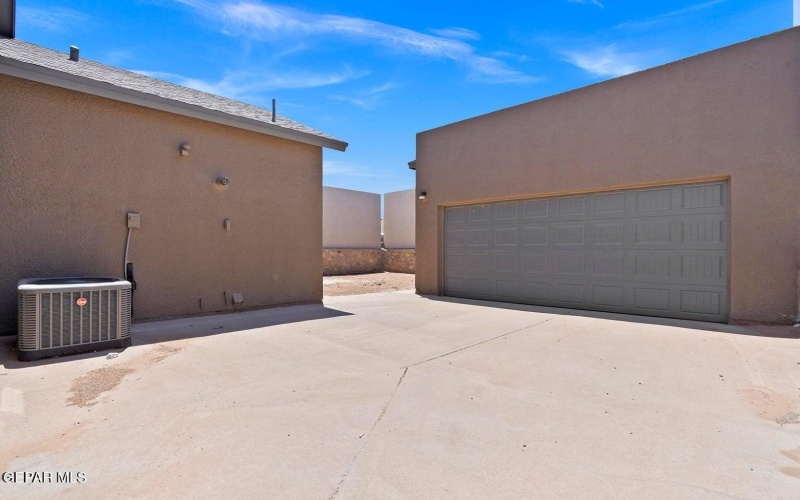 14329 Bill Lazor Parkway, El Paso, TX 79928, 4 Bedrooms Bedrooms, ,2 BathroomsBathrooms,Residential,For Sale,14329 Bill Lazor Parkway,0,934157