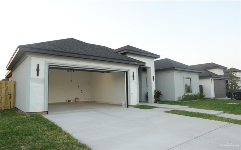 2908 Arboledas Drive, San Juan, TX 78589, 3 Bedrooms Bedrooms, ,2 BathroomsBathrooms,Residential,For Sale,2908 Arboledas Drive,0,487679