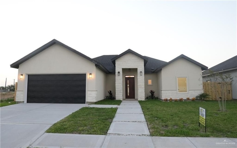 2910 Arboledas Drive, San Juan, TX 78589, 3 Bedrooms Bedrooms, ,2 BathroomsBathrooms,Residential,For Sale,2910 Arboledas Drive,0,487681