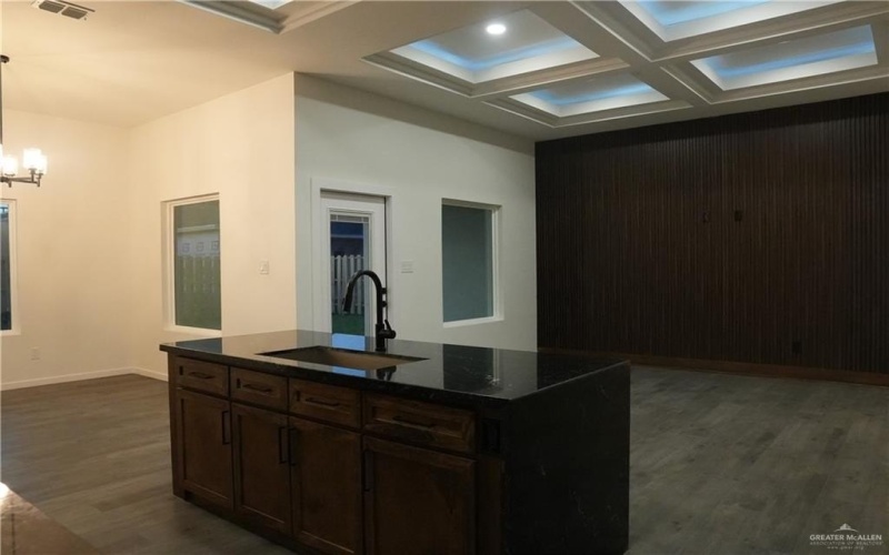 2910 Arboledas Drive, San Juan, TX 78589, 3 Bedrooms Bedrooms, ,2 BathroomsBathrooms,Residential,For Sale,2910 Arboledas Drive,0,487681