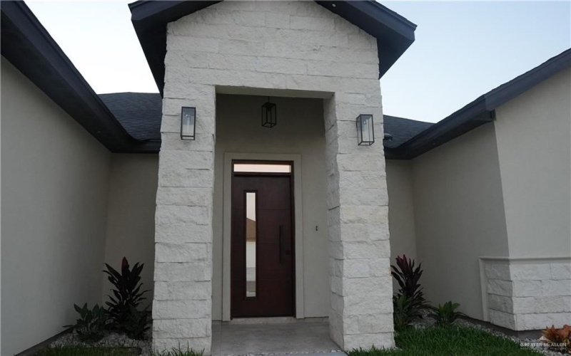 2910 Arboledas Drive, San Juan, TX 78589, 3 Bedrooms Bedrooms, ,2 BathroomsBathrooms,Residential,For Sale,2910 Arboledas Drive,0,487681