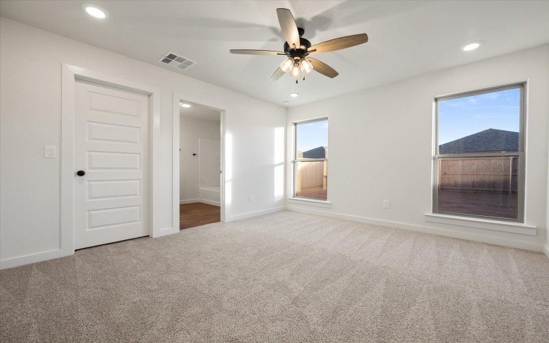 3015 139th Street, Lubbock, TX 79423, 3 Bedrooms Bedrooms, ,2 BathroomsBathrooms,Residential,For Sale,3015 139th Street,0,202563399