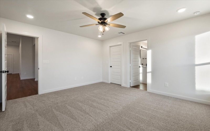 3015 139th Street, Lubbock, TX 79423, 3 Bedrooms Bedrooms, ,2 BathroomsBathrooms,Residential,For Sale,3015 139th Street,0,202563399