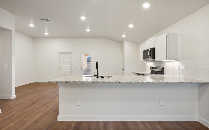 3015 139th Street, Lubbock, TX 79423, 3 Bedrooms Bedrooms, ,2 BathroomsBathrooms,Residential,For Sale,3015 139th Street,0,202563399