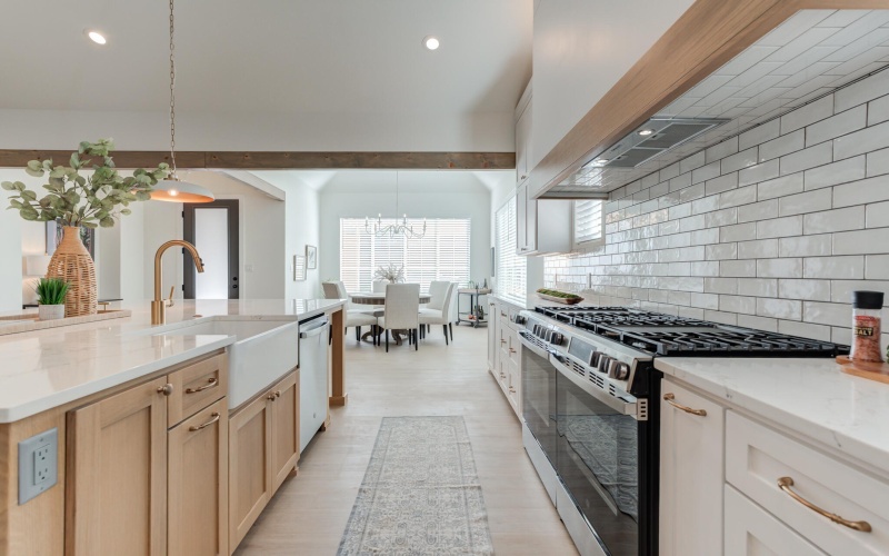 3808 126th Street, Lubbock, TX 79423, 4 Habitaciones Habitaciones , ,3 BañosBaños,Residential,En Venta,3808 126th Street,0,202563407