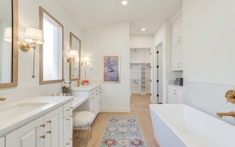 3808 126th Street, Lubbock, TX 79423, 4 Habitaciones Habitaciones , ,3 BañosBaños,Residential,En Venta,3808 126th Street,0,202563407