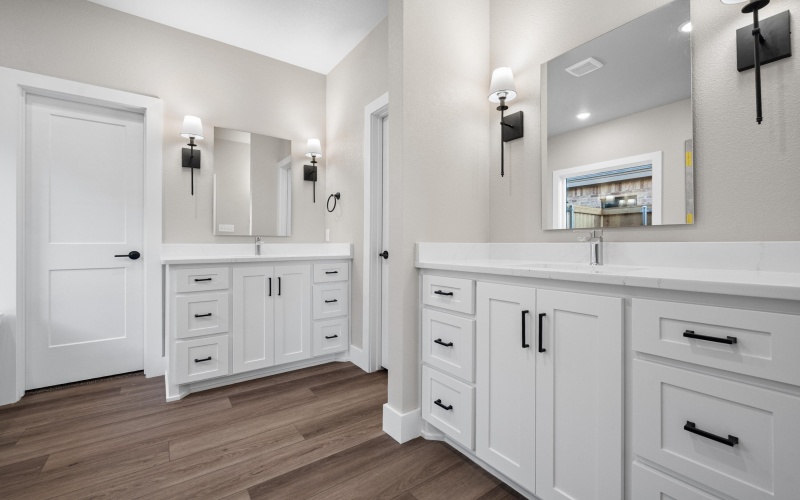 1123 N 6th Street, Wolfforth, TX 79382, 4 Bedrooms Bedrooms, ,3 BathroomsBathrooms,Residential,For Sale,1123 N 6th Street,0,202563410