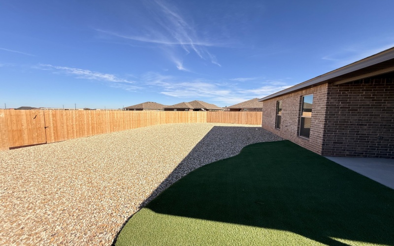 2214 133rd Street, Lubbock, TX 79423, 3 Bedrooms Bedrooms, ,2 BathroomsBathrooms,Residential,For Sale,2214 133rd Street,0,202563411