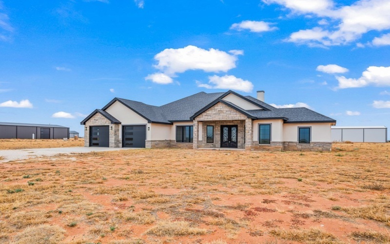 525 Private Rd 101K, Seminole, TX 79360, 4 Bedrooms Bedrooms, ,2 BathroomsBathrooms,Residential,For Sale,525 Private Rd 101K,0,50087048