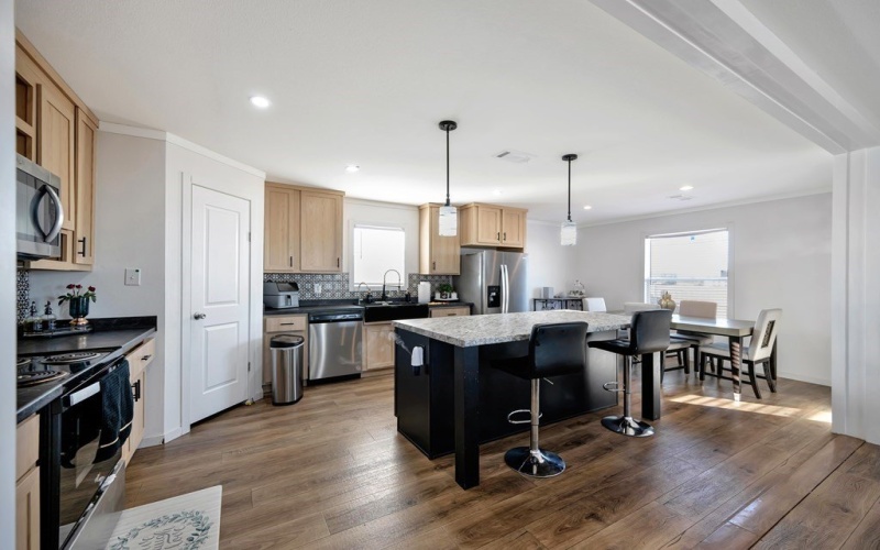 2120 Bowie St, Midland, TX 79705, 4 Bedrooms Bedrooms, ,2 BathroomsBathrooms,Residential,For Sale,2120 Bowie St,0,50087062