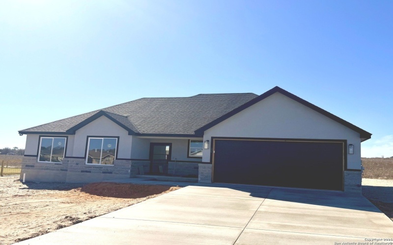 133 Merion, La Vernia, TX 78121, 3 Bedrooms Bedrooms, ,2 BathroomsBathrooms,Residential,For Sale,133 Merion,0,1924905