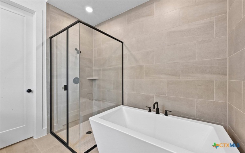 148 Basket Flower Loop, Kyle, TX 78640, 4 Bedrooms Bedrooms, ,3 BathroomsBathrooms,Residential,For Sale,148 Basket Flower Loop,0,584337