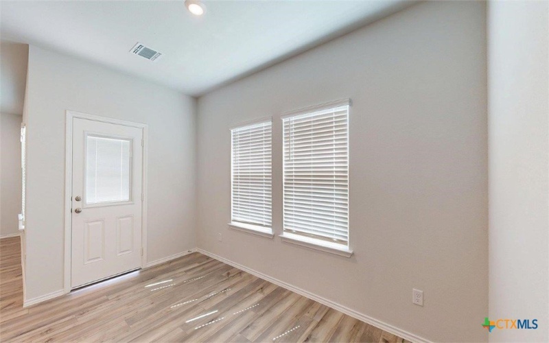 370 Dobson Drive, Killeen, TX 76549, 3 Bedrooms Bedrooms, ,2 BathroomsBathrooms,Residential,For Sale,370 Dobson Drive,0,598659