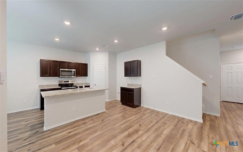 370 Dobson Drive, Killeen, TX 76549, 3 Bedrooms Bedrooms, ,2 BathroomsBathrooms,Residential,For Sale,370 Dobson Drive,0,598659