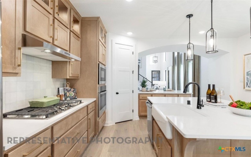 353 Blue Summit Bend, Liberty Hill, TX 78642, 4 Bedrooms Bedrooms, ,3 BathroomsBathrooms,Residential,For Sale,353 Blue Summit Bend,0,598674