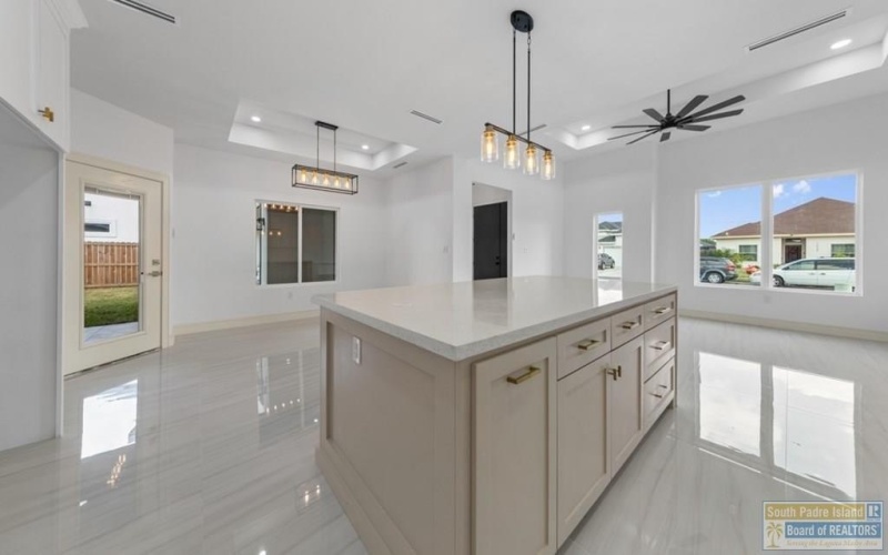 6999 Heritage Oak Dr., Brownsville, TX 78526, 3 Bedrooms Bedrooms, ,2 BathroomsBathrooms,Residential,For Sale,6999 Heritage Oak Dr.,0,104585