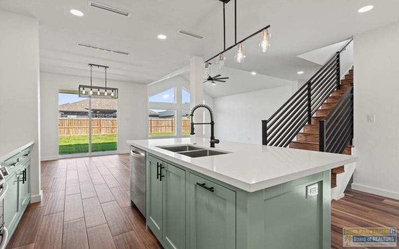 111 Heron Dr., Los Fresnos, TX 78566, 4 Habitaciones Habitaciones , ,3 BañosBaños,Residential,En Venta,111 Heron Dr.,0,104587