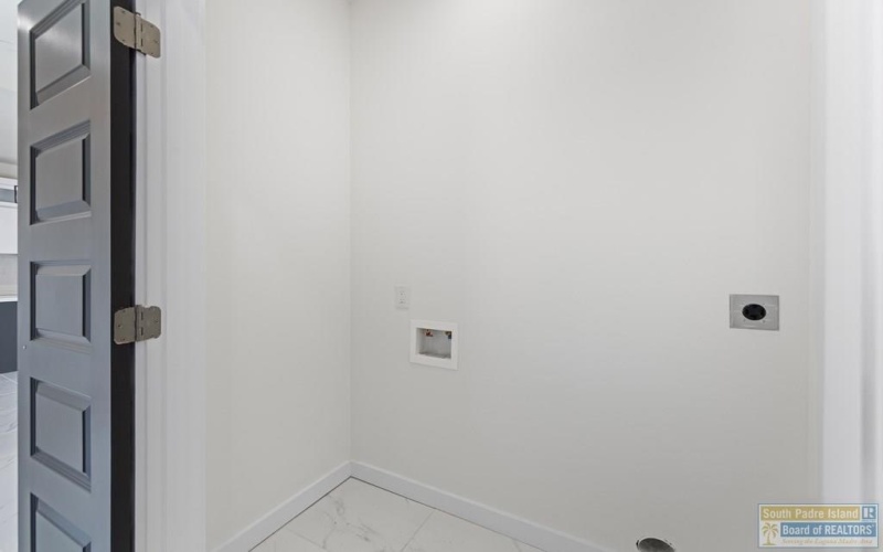 2332 Dorcas Circle, Brownsville, TX 78521, 3 Bedrooms Bedrooms, ,2 BathroomsBathrooms,Residential,For Sale,2332 Dorcas Circle,0,104589