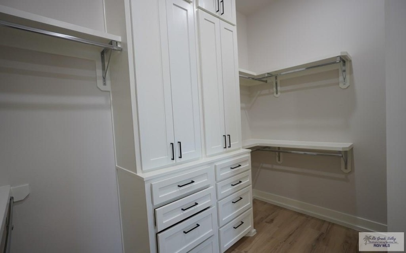 3402 BEAR CREEK CT., HARLINGEN, TX 78550, 4 Bedrooms Bedrooms, ,2 BathroomsBathrooms,Residential,For Sale,3402 BEAR CREEK CT.,0,29770210