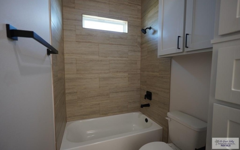 3402 BEAR CREEK CT., HARLINGEN, TX 78550, 4 Bedrooms Bedrooms, ,2 BathroomsBathrooms,Residential,For Sale,3402 BEAR CREEK CT.,0,29770210