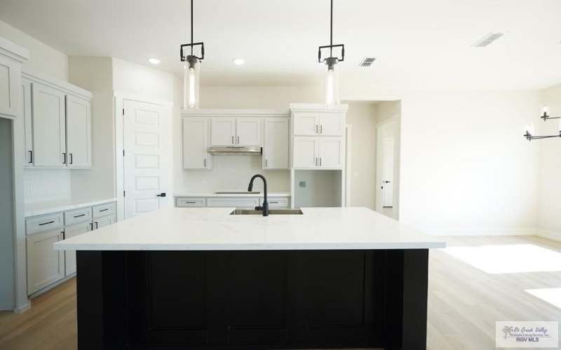 3402 BEAR CREEK CT., HARLINGEN, TX 78550, 4 Bedrooms Bedrooms, ,2 BathroomsBathrooms,Residential,For Sale,3402 BEAR CREEK CT.,0,29770210