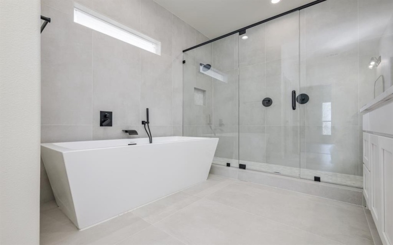 1844 County Road 2320, Terrell, TX 75160, 4 Bedrooms Bedrooms, ,3 BathroomsBathrooms,Residential,For Sale,1844 County Road 2320,0,21093313