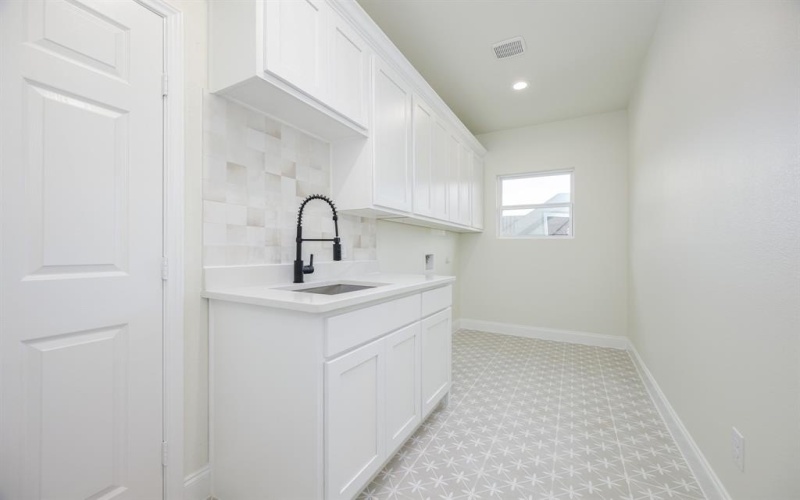 1844 County Road 2320, Terrell, TX 75160, 4 Bedrooms Bedrooms, ,3 BathroomsBathrooms,Residential,For Sale,1844 County Road 2320,0,21093313