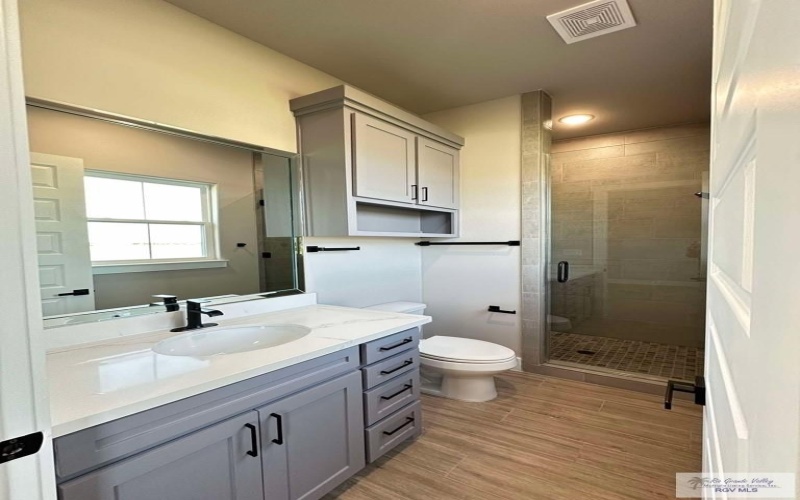 3414 BRYAN DR., HARLINGEN, TX 78550, 4 Bedrooms Bedrooms, ,3 BathroomsBathrooms,Residential,For Sale,3414 BRYAN DR.,29764999