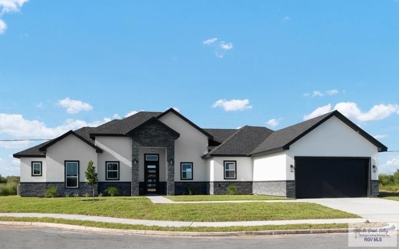 3414 BRYAN DR., HARLINGEN, TX 78550, 4 Bedrooms Bedrooms, ,3 BathroomsBathrooms,Residential,For Sale,3414 BRYAN DR.,29764999